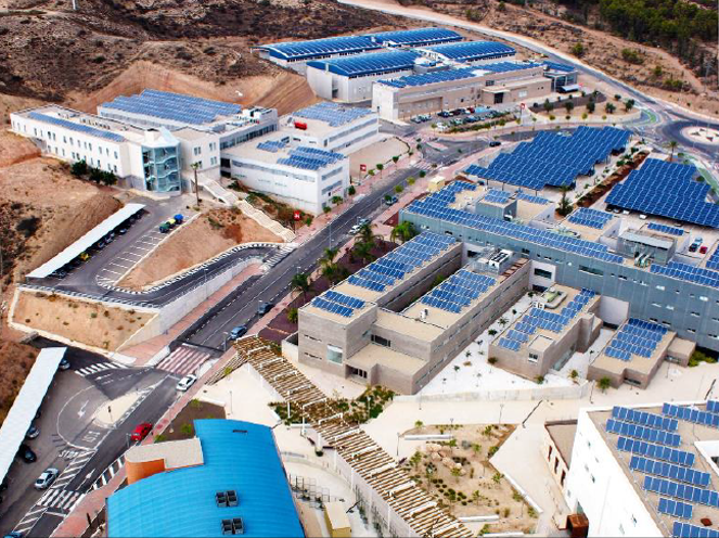 Solar installations on university campus: 2,4 MWp (Murcia)