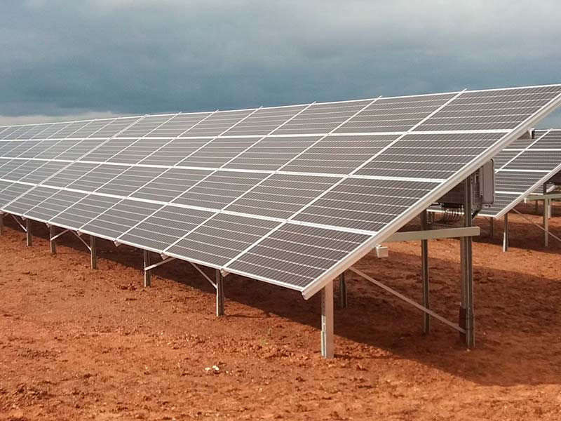 Solar plant installation: 450 kWp (Extremadura)